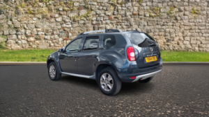 2014 Dacia Duster 1.5 Dci Laureate SUV 5dr Diesel Manual 4WD Euro 5 (110 Ps) in Grey — image 5