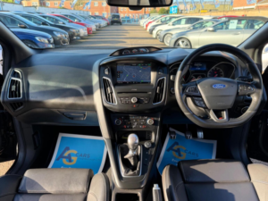 2016 Ford Focus 2.0 Tdci St-3 Euro 6 (s/s) 5dr in Black — image 2