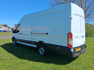 2023 Ford Transit 2.0 350 Ecoblue Hd Leader Panel Van 5dr Diesel Manual Rwd L4 H3 Euro 6 (s/s) (drw) (130 Ps) in White — image 3