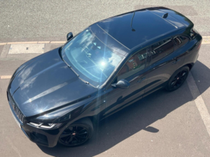 2021 Jaguar F-Pace 2.0 D200 Mhev R-Dynamic Se Auto AWD Euro 6 (s/s) 5dr in Black — image 4