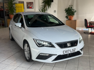 2017 SEAT Leon 2.0 Tdi Fr Technology in White — image 2