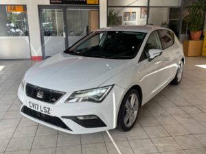 2017 SEAT Leon 2.0 Tdi Fr Technology in White — image 4