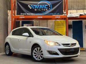2014 Vauxhall Astra
