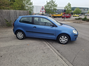 2005 Volkswagen Polo 1.2 E in Blue — image 3