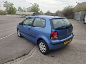 2005 Volkswagen Polo 1.2 E in Blue — image 6