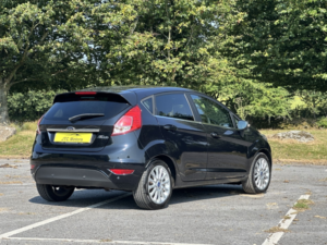 2013 Ford Fiesta 1.6 Tdci Titanium X 5dr Man, Diesel, Black + £20 Road Tax in Black — image 3