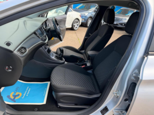 2018 Vauxhall Astra 1.6 Cdti Ecotec Blueinjection Tech Line Nav Euro 6 (s/s) 5dr in Silver — image 4