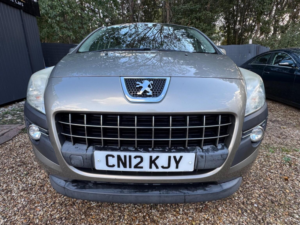 2012 Peugeot 3008 1.6 E-Hdi Active Egc Euro 5 (s/s) 5dr in Grey — image 4