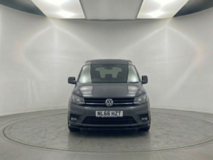 2016 Volkswagen Caddy 1.6 Caddy C20 Highline Tdi in Grey — image 2