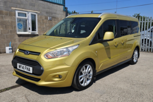 2014 Ford Grand Tourneo Connect 1.6 Tdci Titanium in Gold — image 4