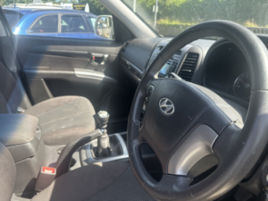 2011 Hyundai Santa Fe 2.2 Crdi Style in White — image 2