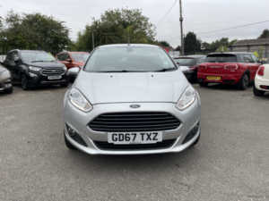 2018 Ford Fiesta 1.0 T Ecoboost Titanium in Silver — image 2
