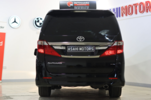 2013 Toyota Alphard 2.4l Petrol Automatic (s/s) 7str in Black — image 4