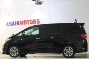 2013 Toyota Alphard 2.4l Petrol Automatic (s/s) 7str in Black — image 5