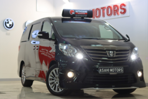 2013 Toyota Alphard 2.4l Petrol Automatic (s/s) 7str in Black — image 6