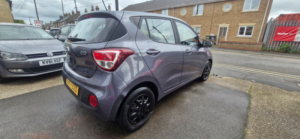 2017 Hyundai I10 1.0 Se Hatchback 5dr Petrol Manual Euro 6 (66 Ps) in Grey — image 4