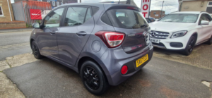 2017 Hyundai I10 1.0 Se Hatchback 5dr Petrol Manual Euro 6 (66 Ps) in Grey — image 6