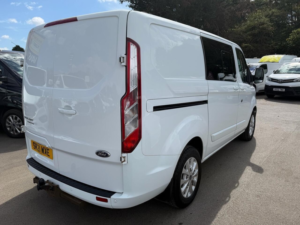 2021 Ford Transit Custom Custom 300 Crew Van Limited Auto in White — image 6