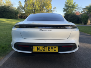 2021 Porsche Taycan Performance Plus 93.4kwh 4s in White — image 6