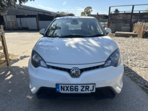2016 MG Mg3 1.5 Vti-Tech 3style in White — image 2