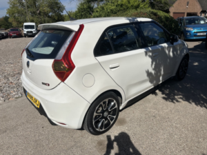 2016 MG Mg3 1.5 Vti-Tech 3style in White — image 5
