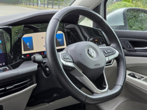 2020 Volkswagen Golf 1.5 Tsi Style Hatchback 5dr Petrol Manual Euro 6 (s/s) (150 Ps) in Silver — image 6
