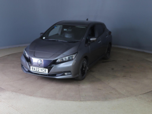 2022 Nissan Leaf 39kwh N-Connecta Auto 5dr in Grey — image 3