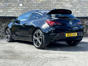 2017 Vauxhall Astra 1.4 Astra Gtc Limited Edition T S/s 3dr in Black — image 2