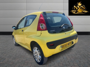 2011 Peugeot 107 1.0 12v Urban Lite in Yellow — image 5