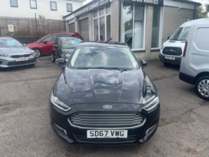 2017 Ford Mondeo 2.0 Tdci Zetec Hatchback 5dr Diesel Manual Euro 6 (s/s) (150 Ps) in Black — image 2