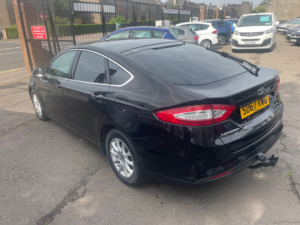 2017 Ford Mondeo 2.0 Tdci Zetec Hatchback 5dr Diesel Manual Euro 6 (s/s) (150 Ps) in Black — image 6