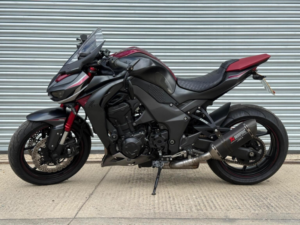2016 Kawasaki Z1000 1000 Special Edition in Red — image 5