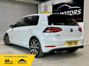 2018 Volkswagen Golf 1.4 Tsi 8.7kwh Gte Advance DSG Euro 6 (s/s) 5dr in White — image 3