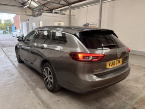 2018 Vauxhall Insignia 1.6 Turbo D Ecotec Blueinjection Design Nav in Grey — image 3