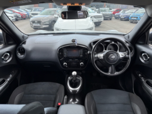 2019 Nissan Juke 1.6 Bose Personal Edition SUV 5dr Petrol Manual Euro 6 (112 Ps) in Silver — image 2