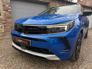 2023 Vauxhall Grandland 1.5 New Grandland Ultimate 1.5d 130ps 8 Speed Auto in Blue — image 4