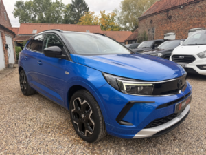 2023 Vauxhall Grandland 1.5 New Grandland Ultimate 1.5d 130ps 8 Speed Auto in Blue — image 6
