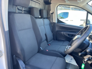 2021 Citroen Berlingo 1.5 Bluehdi 650 Enterprise M in White — image 3