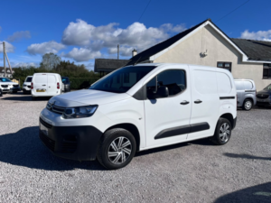 2021 Citroen Berlingo 1.5 Bluehdi 650 Enterprise M in White — image 6
