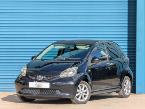 2007 Toyota Aygo Hatchback in Black — image 3