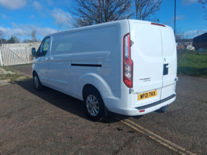 2021 Ford Transit Custom 2.0 300 Ecoblue Limited Panel Van 5dr Diesel Manual L2 H1 Euro 6 (s/s) (130 Ps) in White — image 3