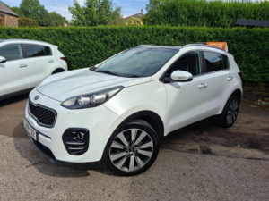 2018 Kia Sportage 1.7 Crdi 3 Euro 6 (s/s) 5dr in White — image 5