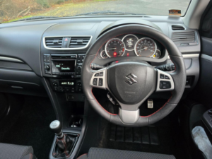 2012 Suzuki Swift 1.6 Sport Euro 5 3dr in Black — image 3