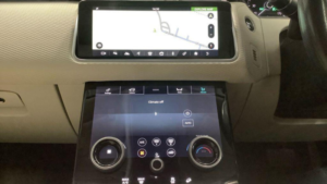 2019 Land Rover Range Rover Velar 2.0 D180 S Auto 4WD Euro 6 (s/s) 5dr in Black — image 5