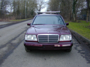 1995 Mercedes-Benz 320 Ref 8529 - Mercedes Benz W124 E320 Estate - Rhd - Ex Japan in Red — image 4