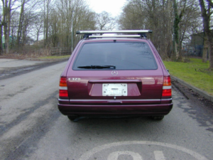1995 Mercedes-Benz 320 Ref 8529 - Mercedes Benz W124 E320 Estate - Rhd - Ex Japan in Red — image 5