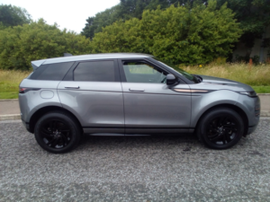 2022 Land Rover Range Rover Evoque 2.0 D200 Mhev R-Dynamic S Auto 4WD in Grey — image 4