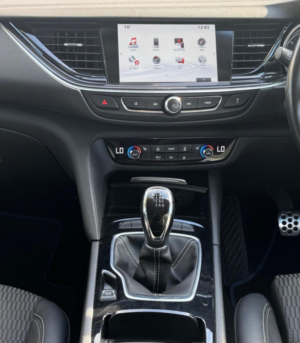 2017 Vauxhall Insignia 1.5i Turbo Sri Nav Grand Sport Euro 6 (s/s) 5dr in Red — image 3