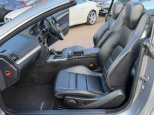 2013 Mercedes-Benz E Class 2.1 E220 Cdi Blueefficiency Sport Cabriolet G-Tronic+ Euro 5 (s/s) 2dr in Silver — image 4