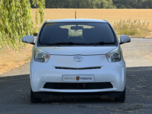2009 Toyota Iq 1.0 Vvt-I in White — image 3